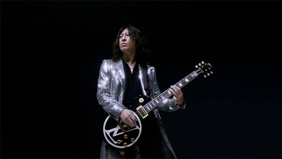 GLAY 62nd シングル『whodunit』のMV、TAKUROさん衣装協力 GLAY 62nd シングル『whodunit』のMV、TAKUROさん衣装協力
