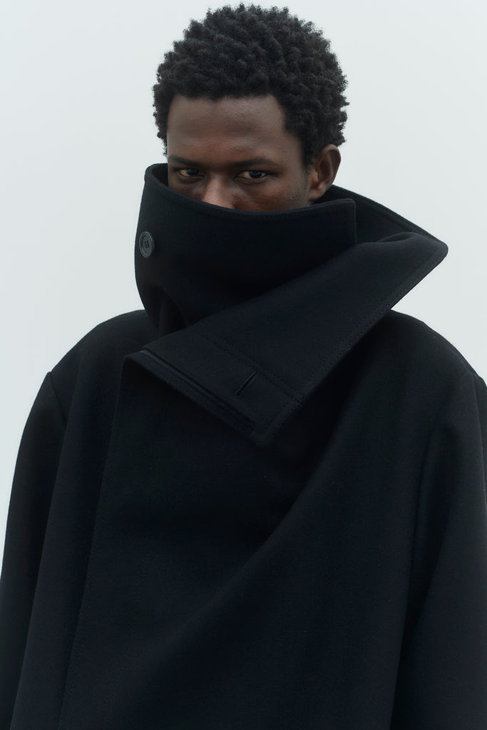 追加生産分予約商品] HIGH NECK WRAP COAT | ハイネックラップコート
