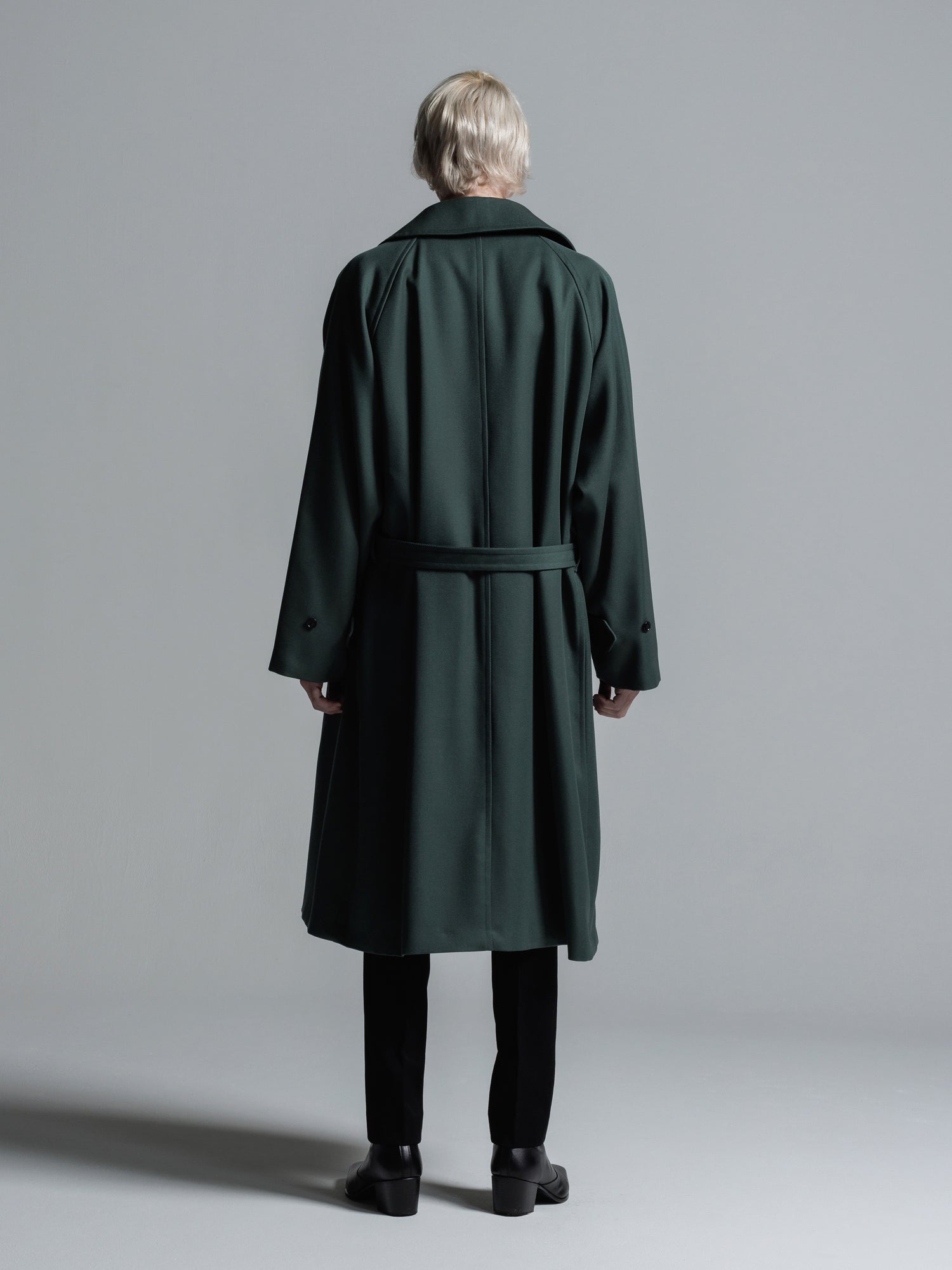 追加生産分予約商品] WOOL GABARDINE TIELOCKEN COAT | ウール