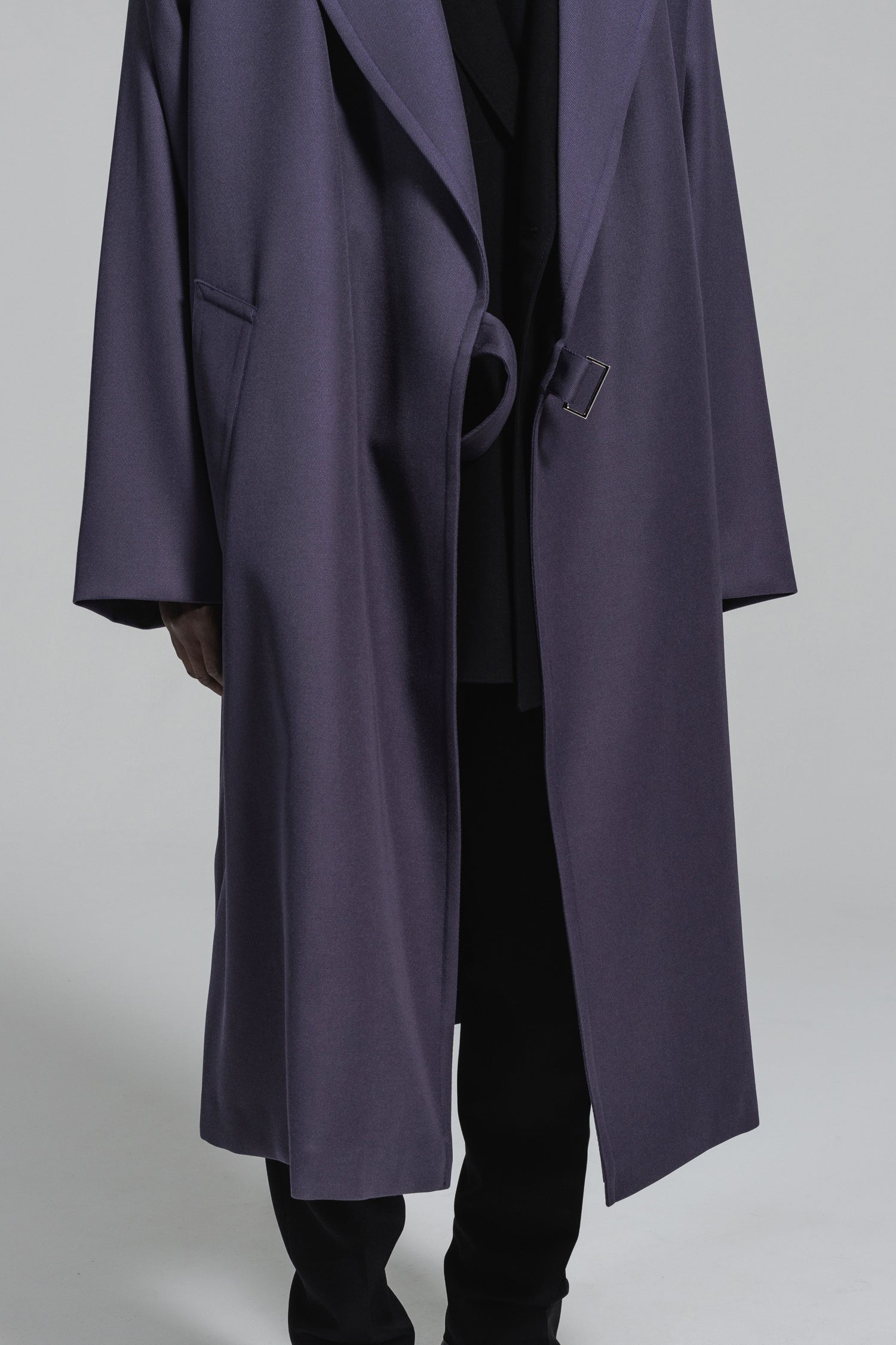 予約商品] WOOL GABARDINE TIELOCKEN COAT | ウールギャバジンタイロッケンコート [2024A/W] – LITHIUM  ONLINE STORE