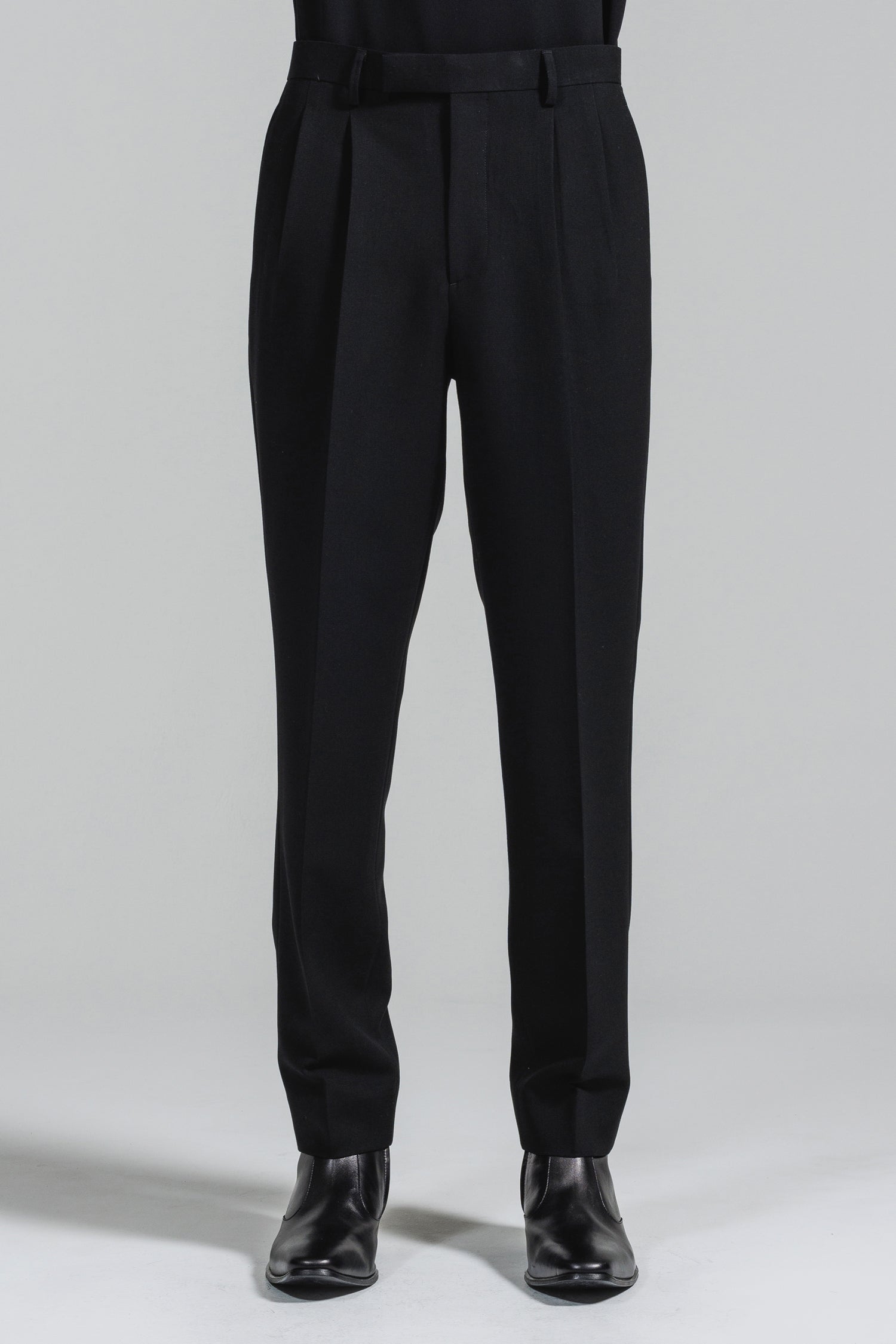 予約商品] 2TUCK STRAIGHT TROUSERS [2024A/W] – LITHIUM ONLINE STORE