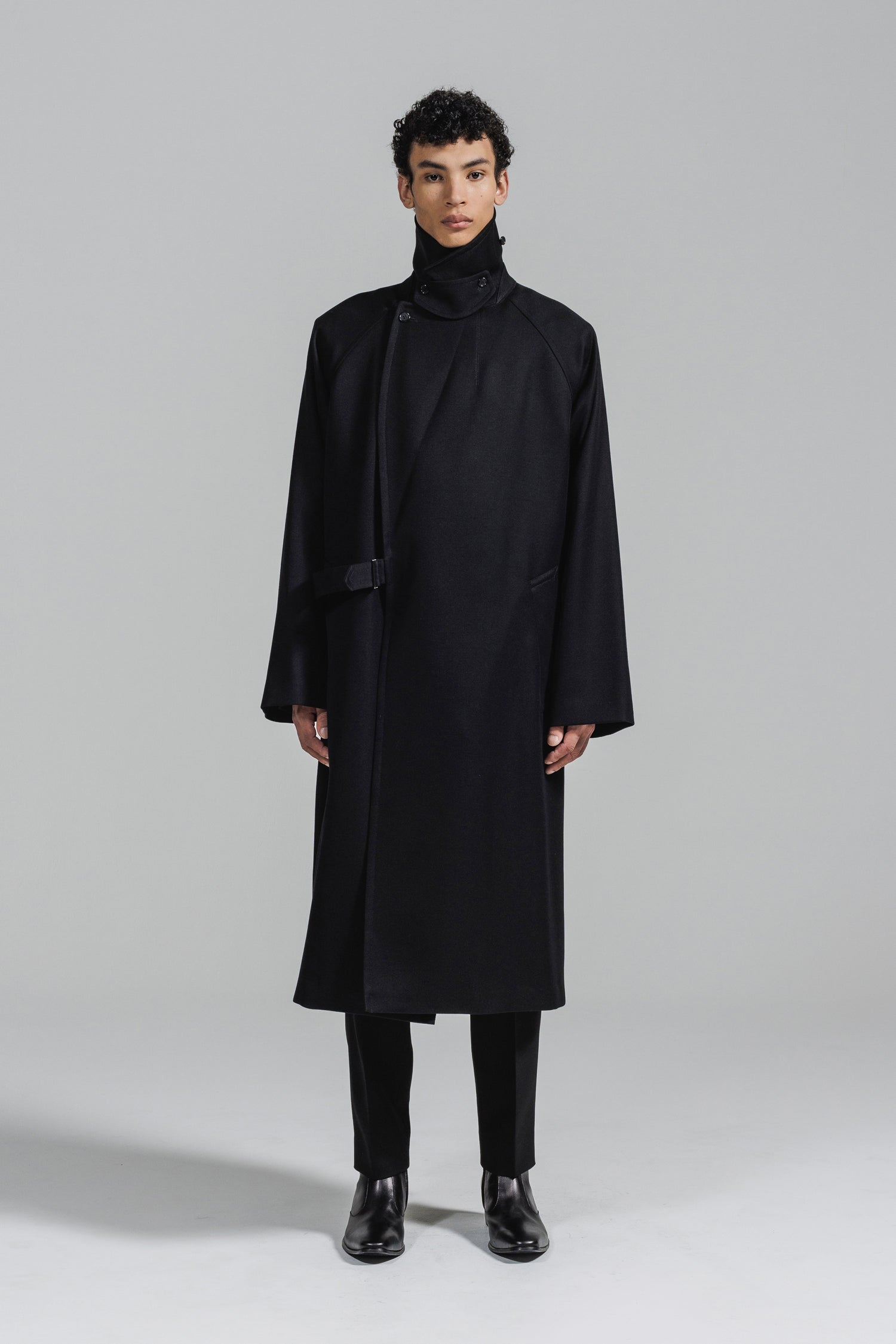 WOOL GABARDINE TIELOCKEN COAT | ウールギャバジンタイロッケンコート [2024A/W] – LITHIUM  ONLINE STORE