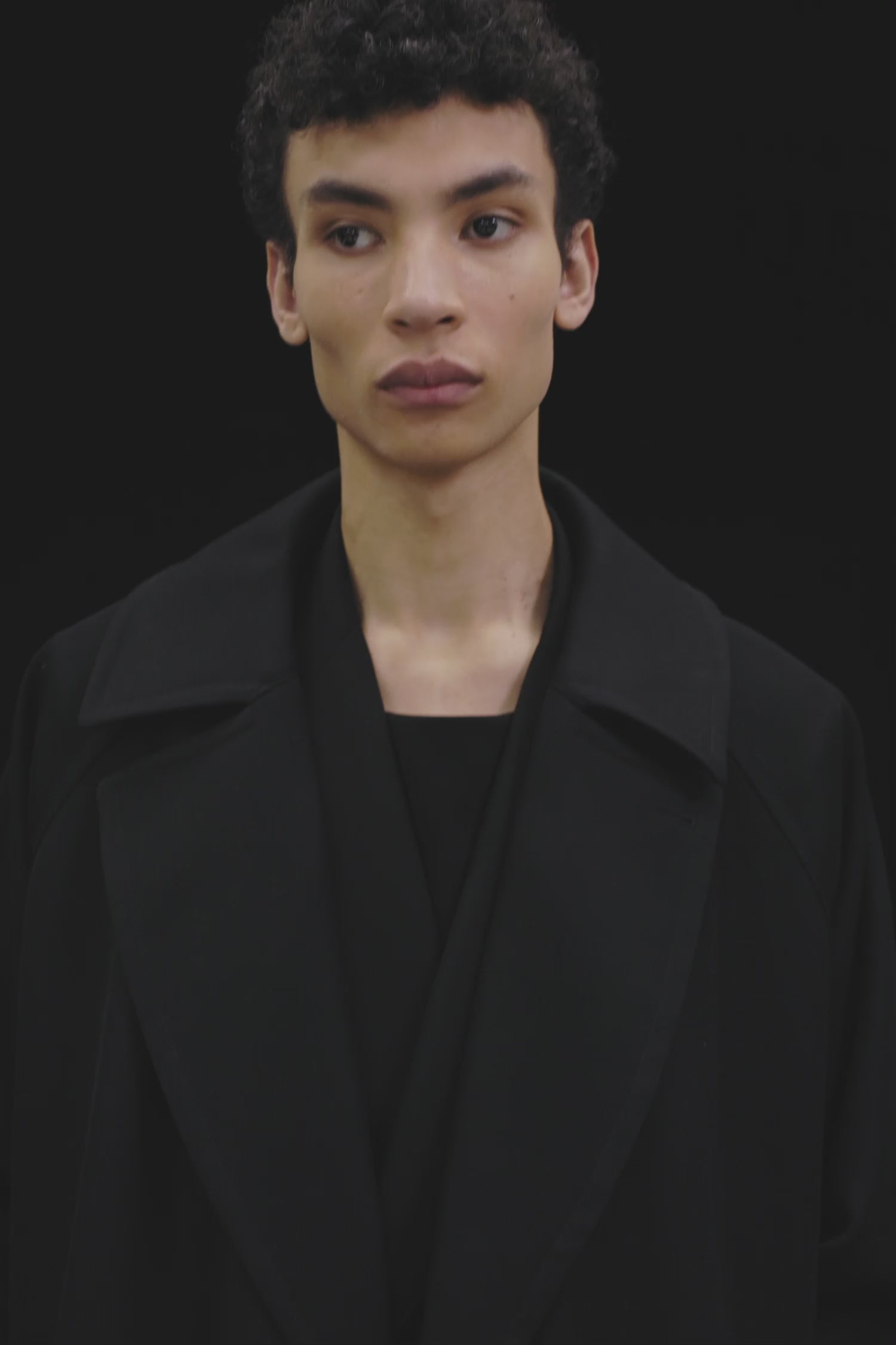予約商品] WOOL GABARDINE TIELOCKEN COAT | ウールギャバジン