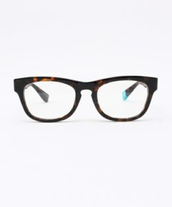 Run Away』(LITHIUM × BLANC.. CLEAR LENS GLASSES) – LITHIUM ONLINE STORE